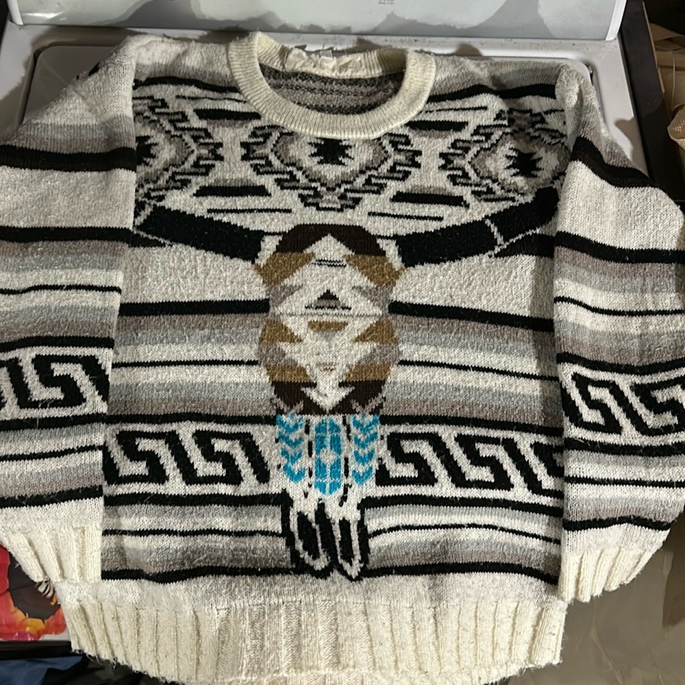 Jens Pirate Booty Sweater Skull
